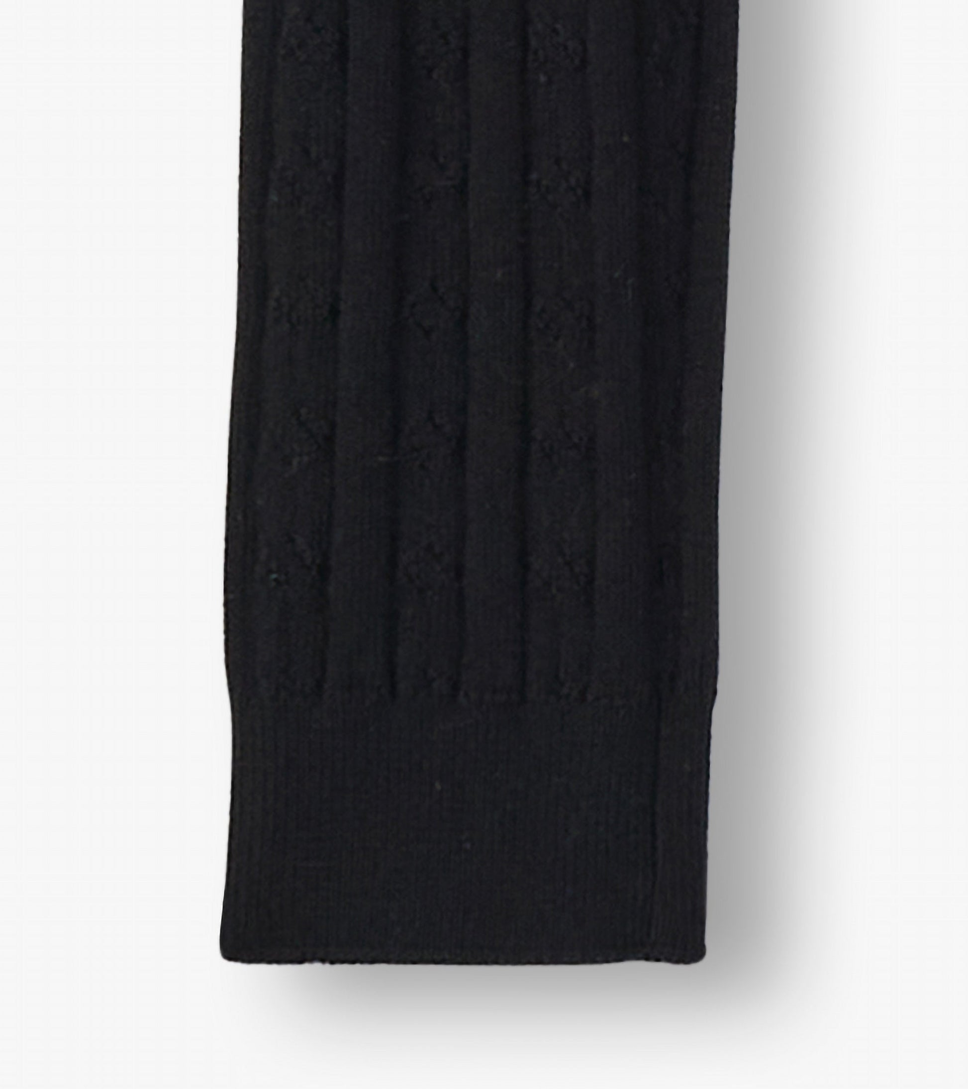 Black cable knit leggings with a textured pattern, suitable for girls, featuring a snug fit at the ankle.