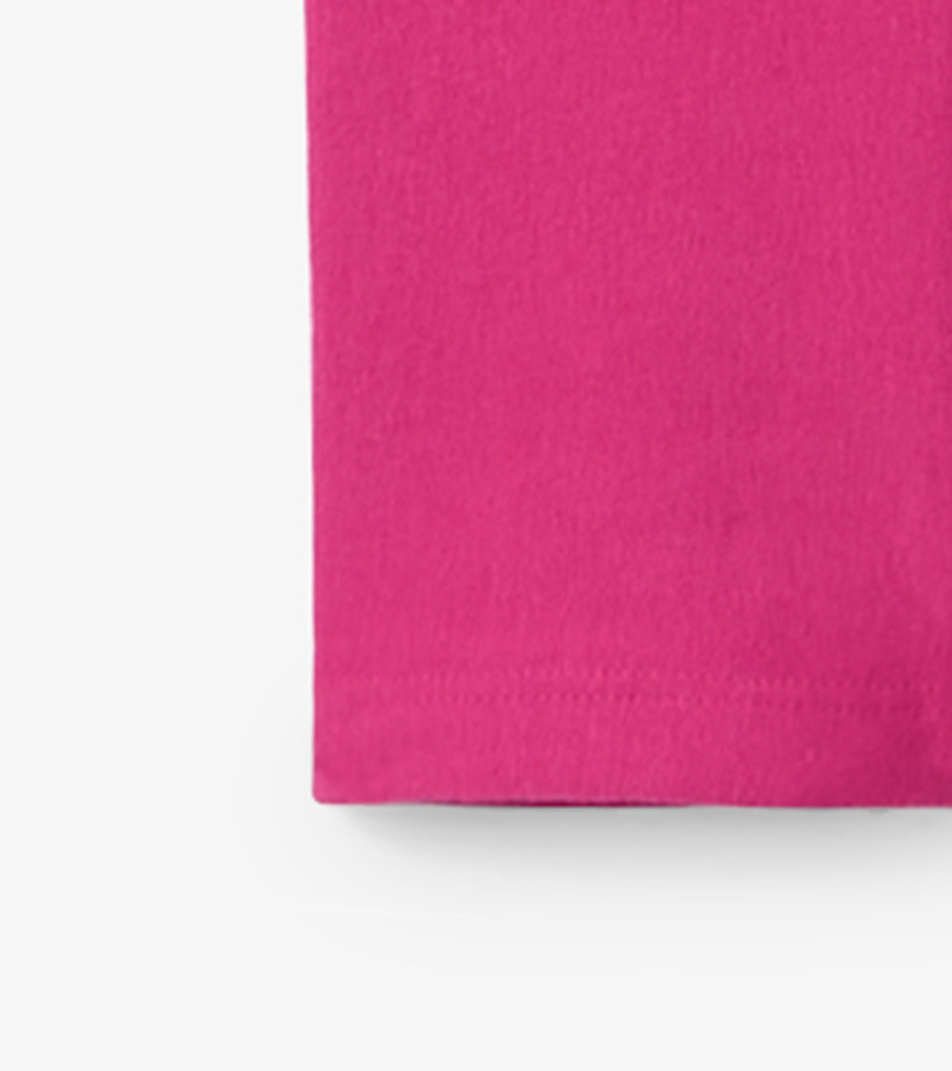 Magenta cozy leggings made from soft material, featuring a simple design suitable for everyday wear.