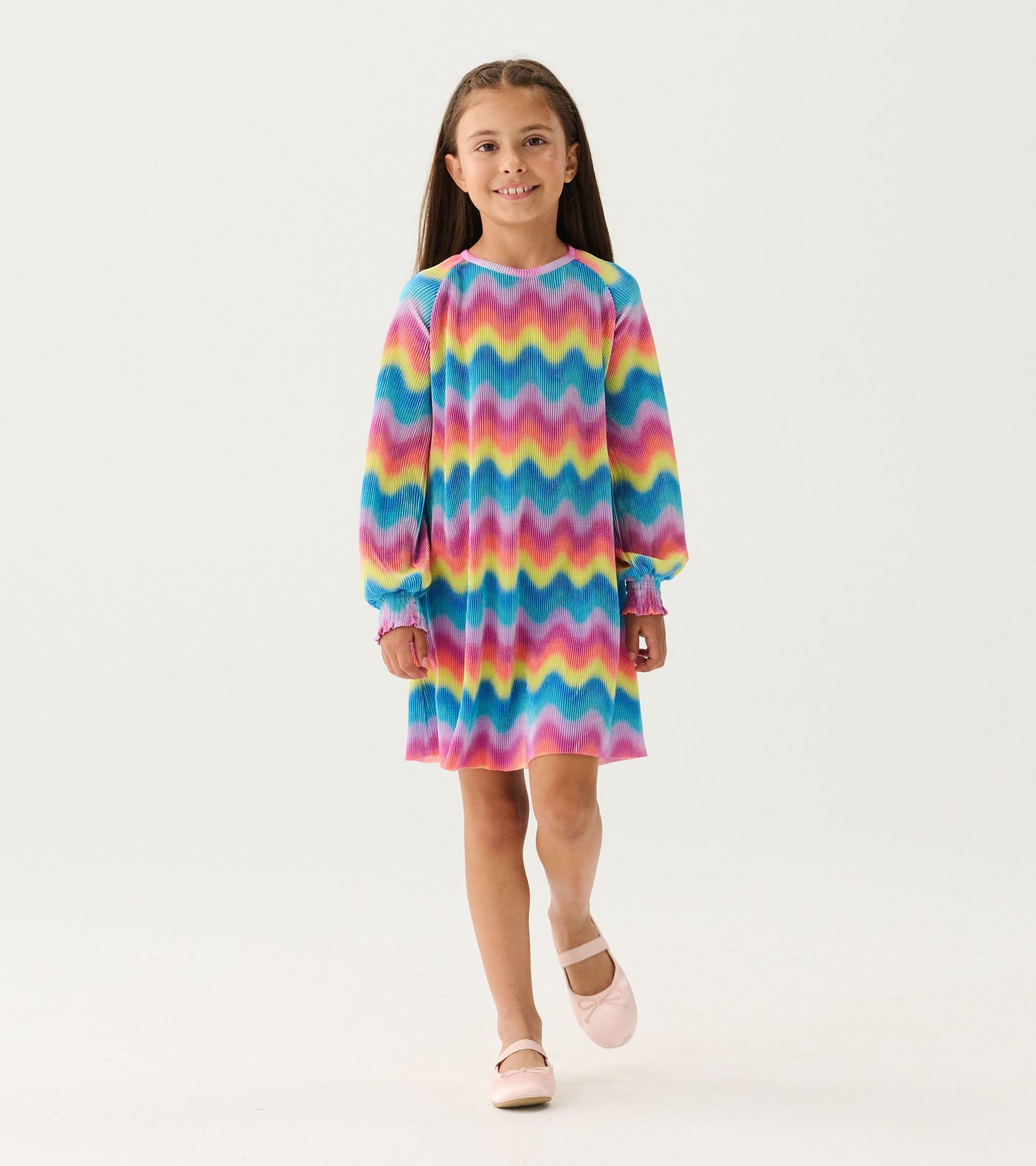 Robe trapèze plissée – Vagues arc-en-ciel