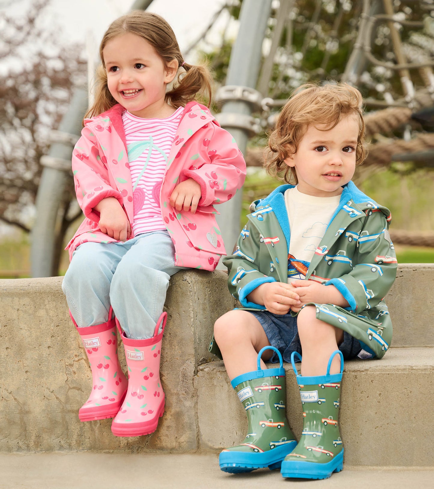 Imperméable orné de boutons pression – Gros camions