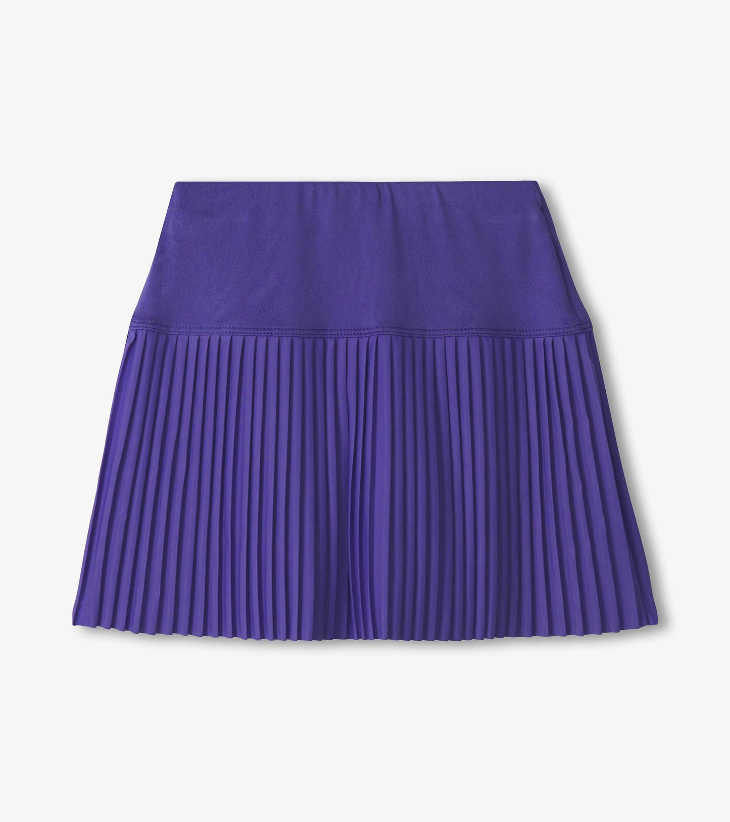 Purple sporty skort with pleated design and elastic waistband, suitable for active wear.