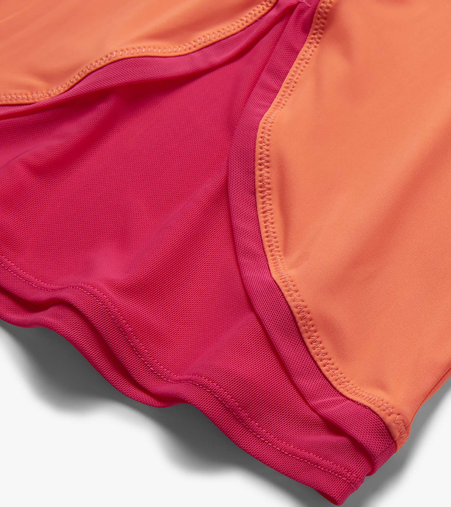 T-shirt à bordure en filet – Corail fusion