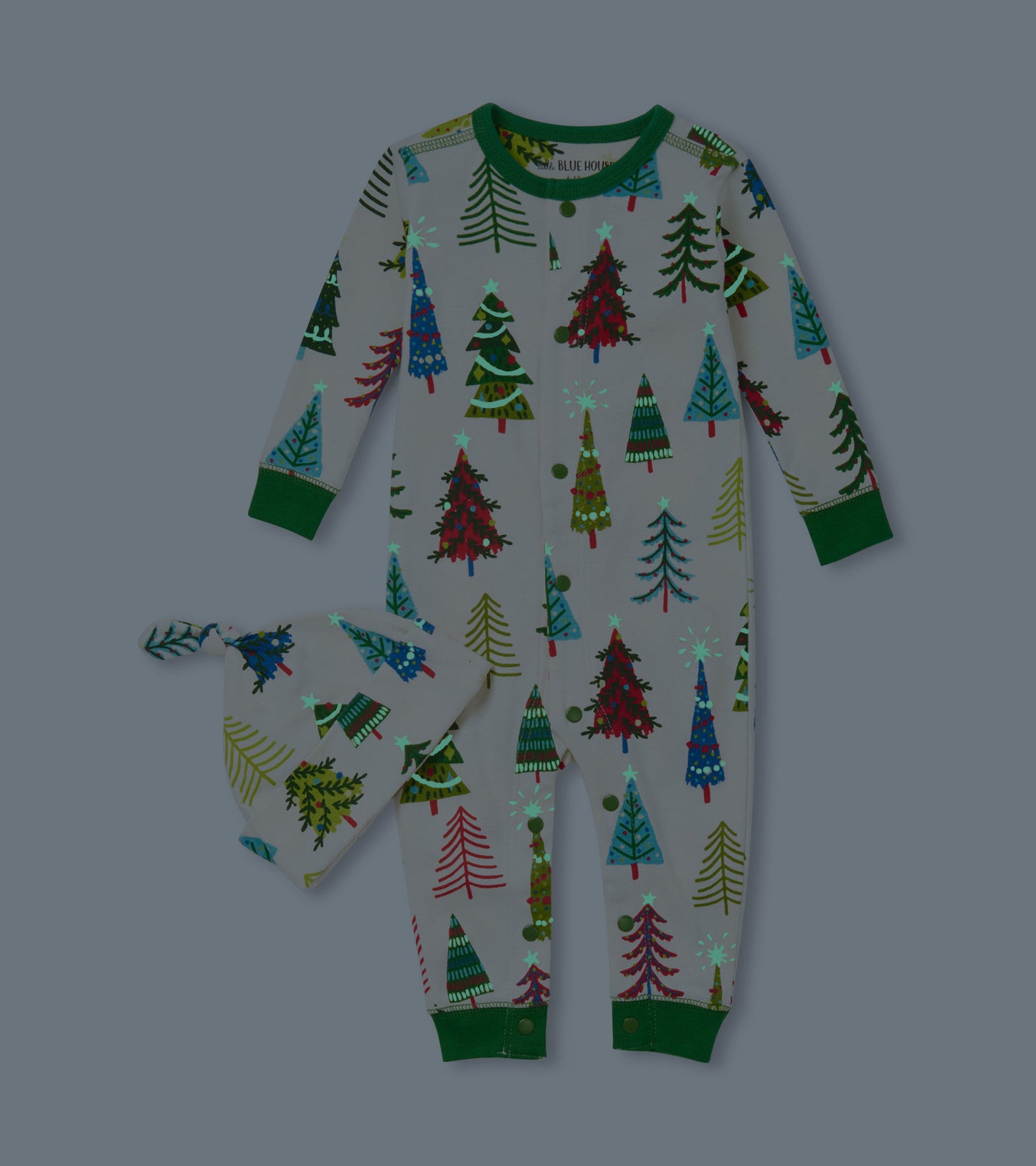 Gray sleeper with colorful Christmas tree pattern and matching hat, suitable for babies aged 3-24 months.