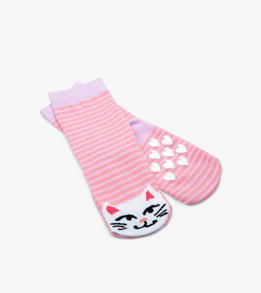 Pink striped kids' socks featuring a cat face design and heart patterns on the soles. Suitable for ages 2-7.