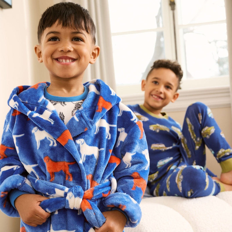 Cotton vs. Bamboo: Choosing the Right Fabric for Kids' Pajamas