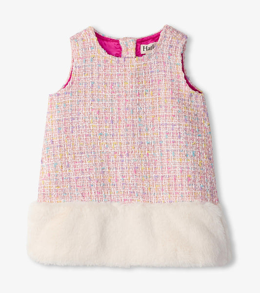 Robe Aurora rose en tweed avec bordure en fausse fourrure