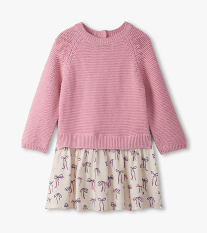 Robe-pull en matières mixtes – Jolies boucles