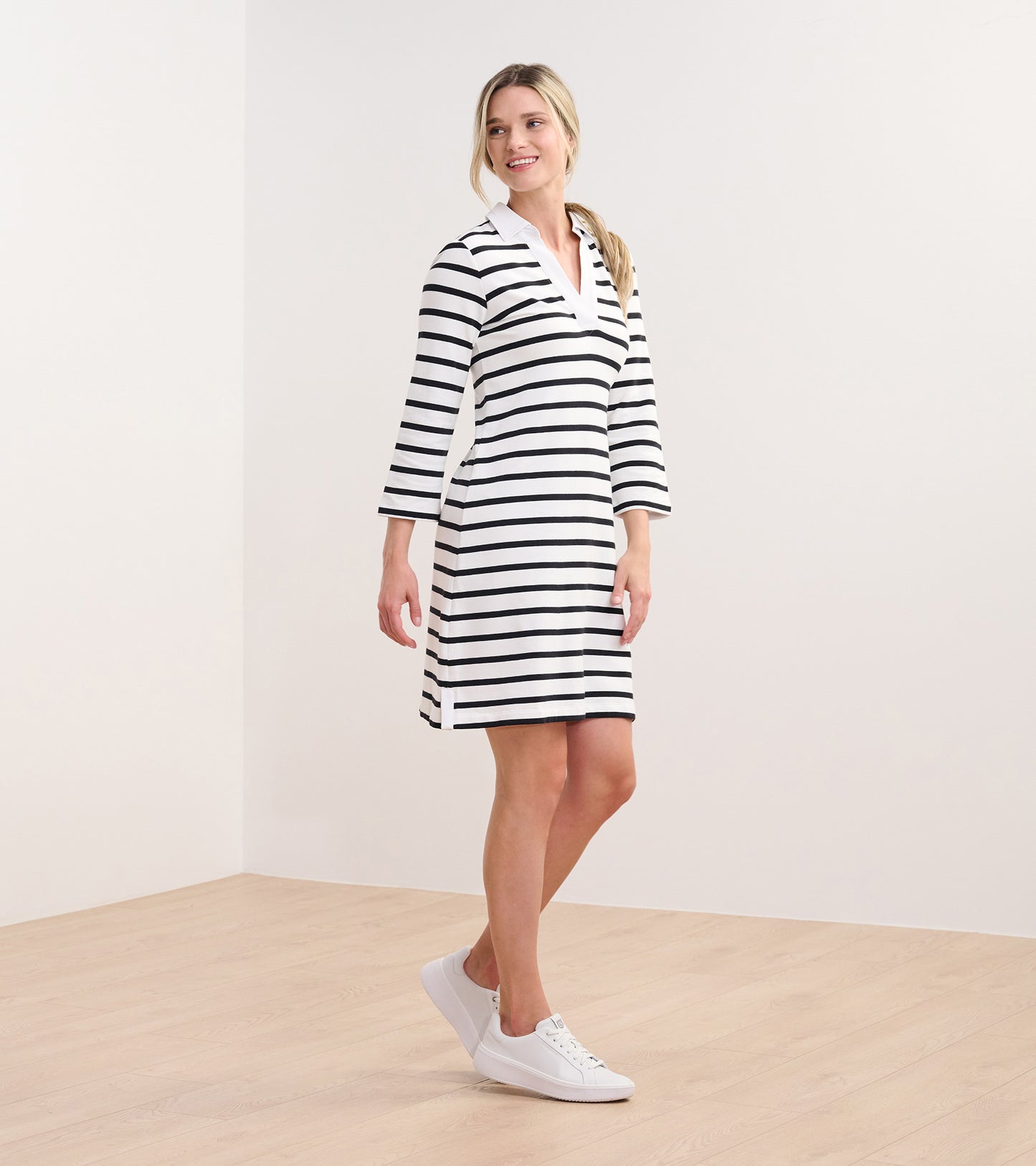 Robe Taylor – Rayures noires et blanches