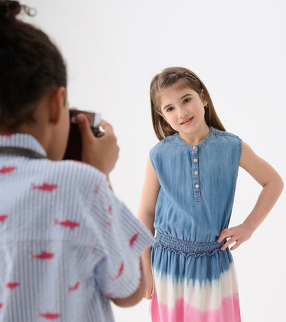 Robe à taille froncée – Nuances du crépuscule immersion