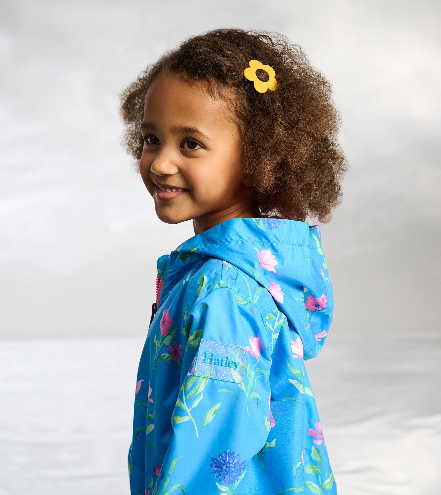 Manteau évasé – Motif floral hyper réaliste