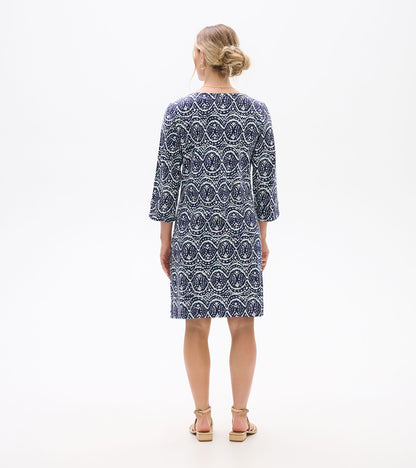 Robe à encolure crantée Lily – Ikat doux