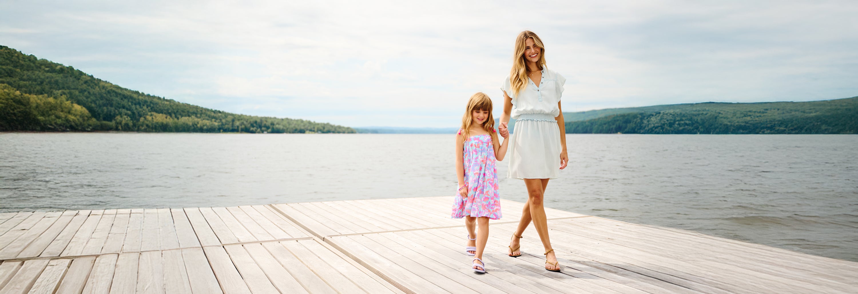 Promotes family lifestyle or seasonal apparel content.