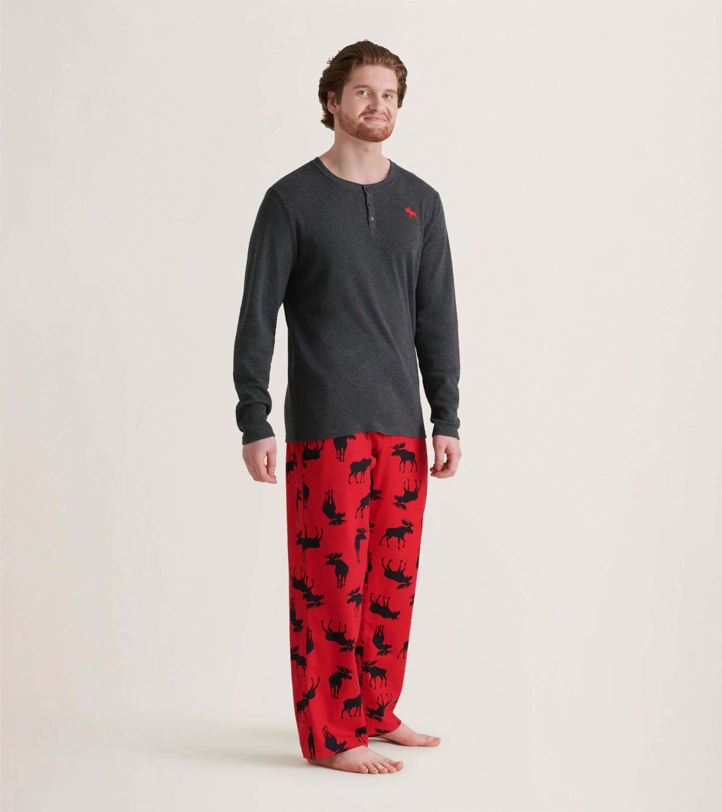 Pantalon de pyjama en flanelle pour homme – Orignaux sur fond rouge