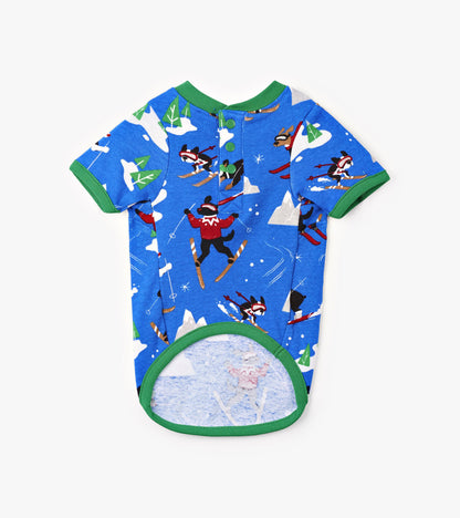T-Shirt pour chien – Chiens en ski sur fond bleu