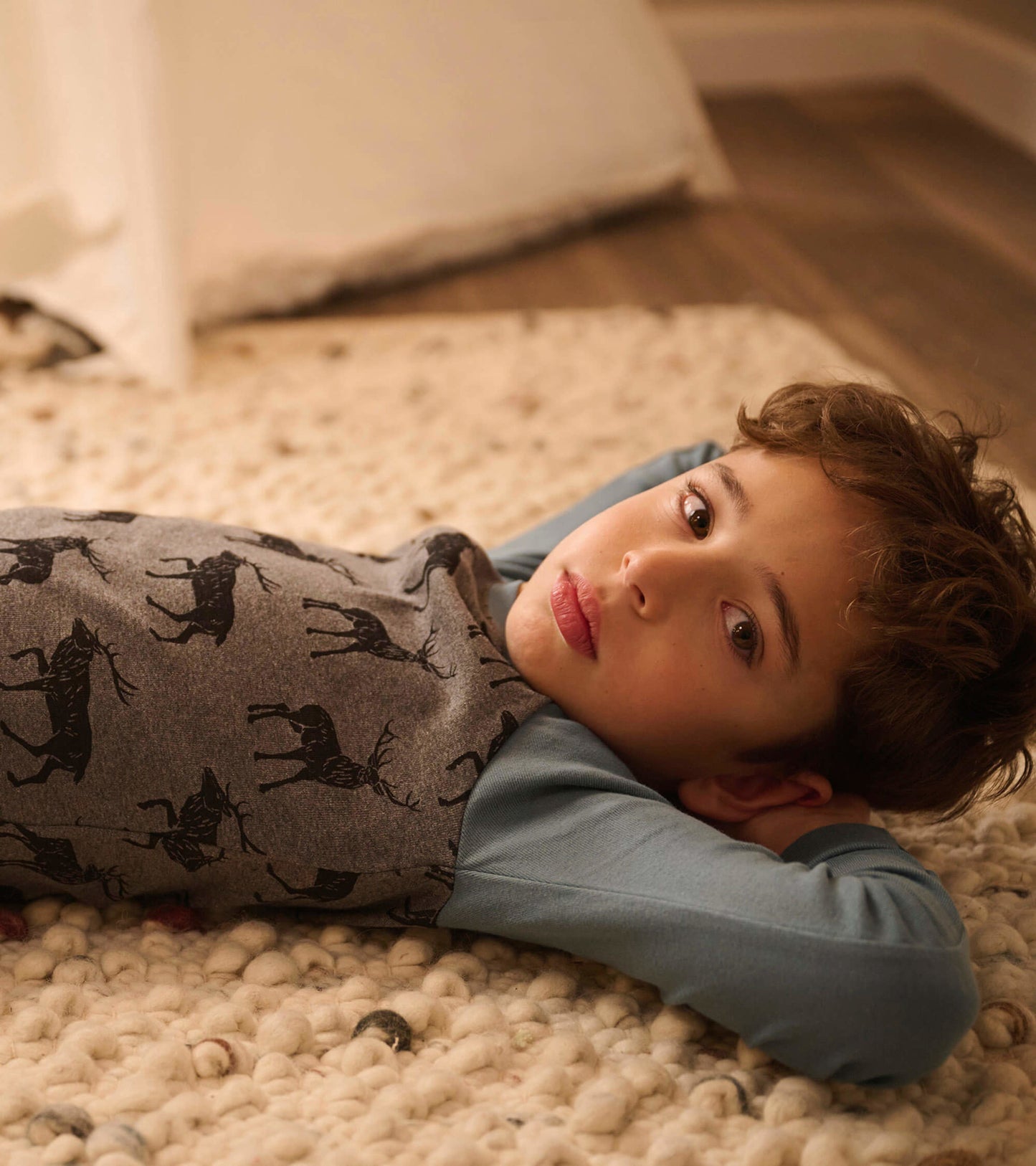 Pyjama avec haut à manches raglan pour enfant – Wapiti majestueux