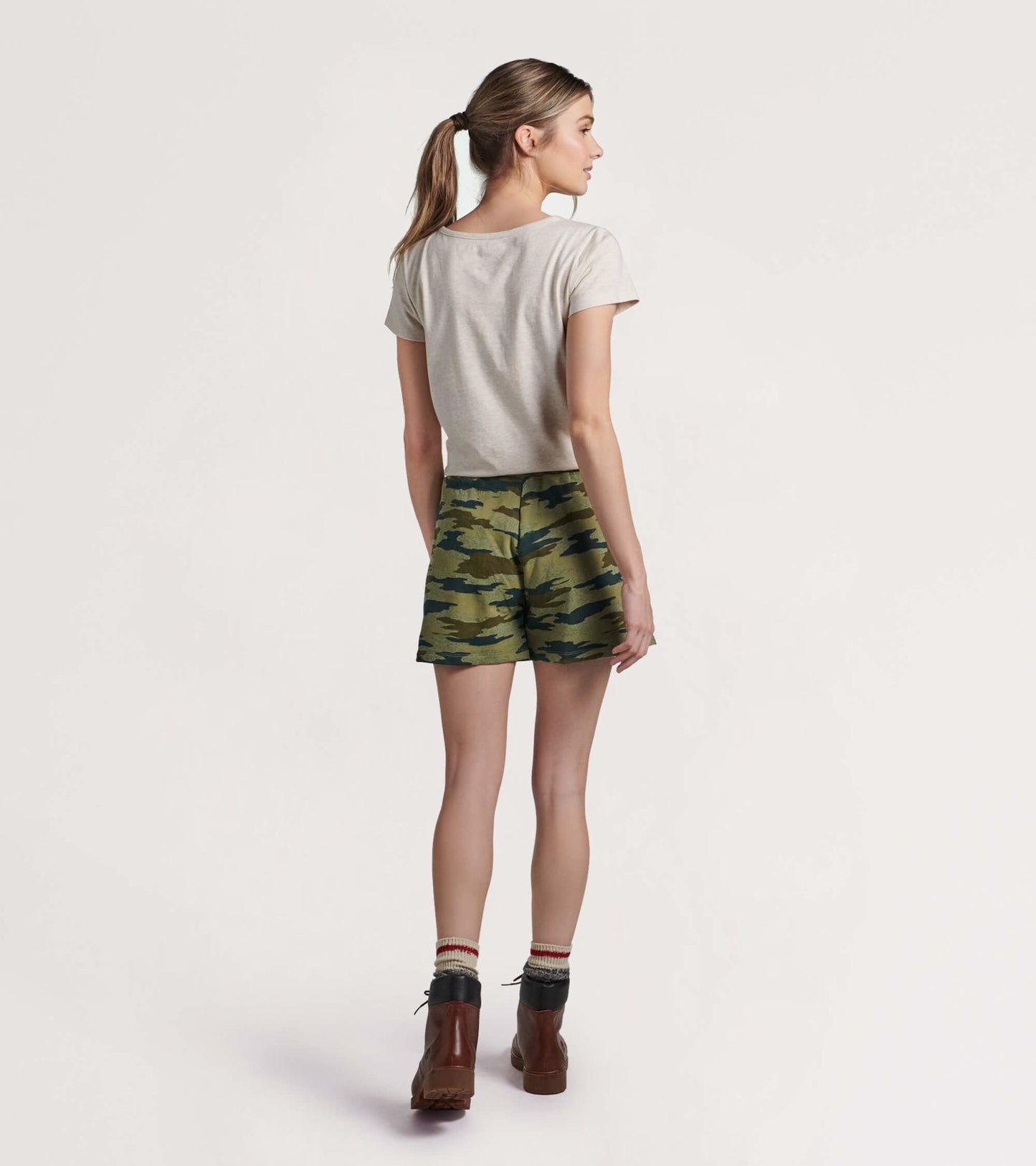 Short pour femme, collection Heritage – Motif camouflage des bois