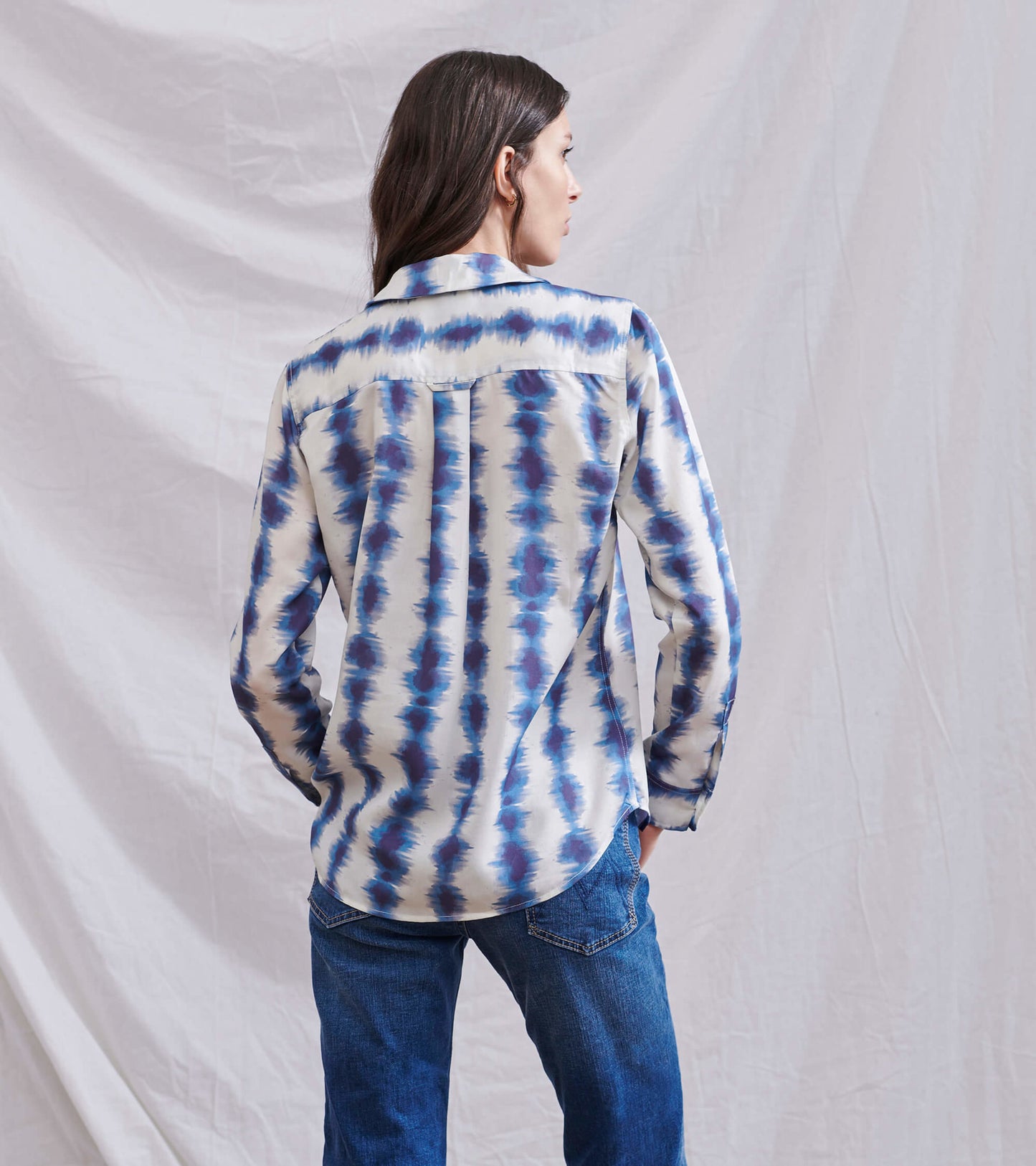 Ariane Shirt - Linear Waves
