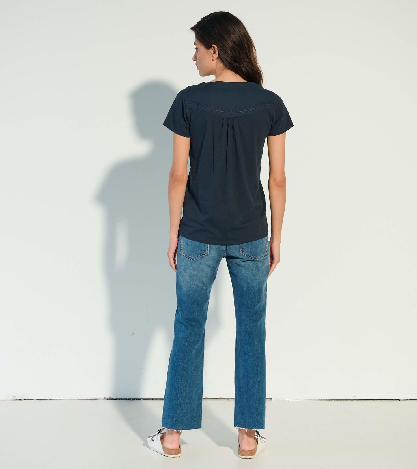 River Tee - Black